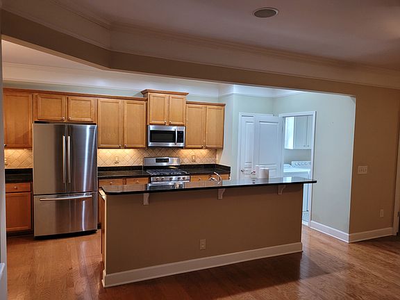 5th image of 4455 Cadmium Dr