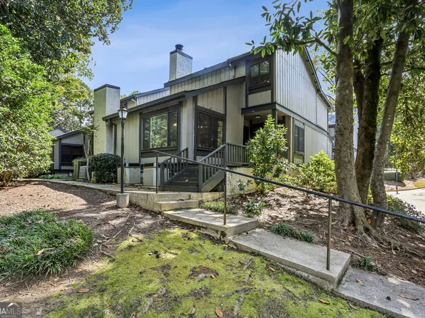 3064 Balearic Dr SE, Marietta, GA 30067