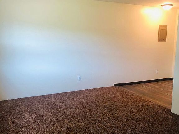 2nd image of 1340 Parkside Dr