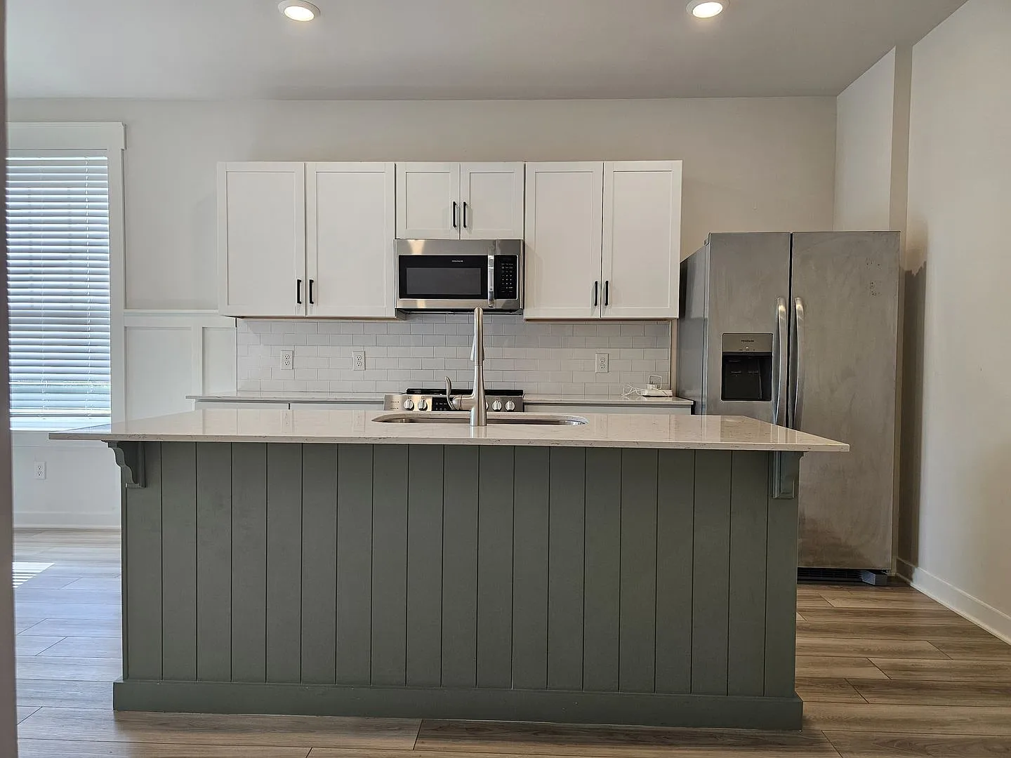 Move-In Ready End-Unit Townhome in Sawgrass West — Photo 3