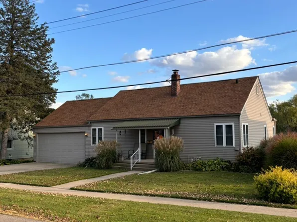 133 Houle Ave, Kewanee, IL 61443