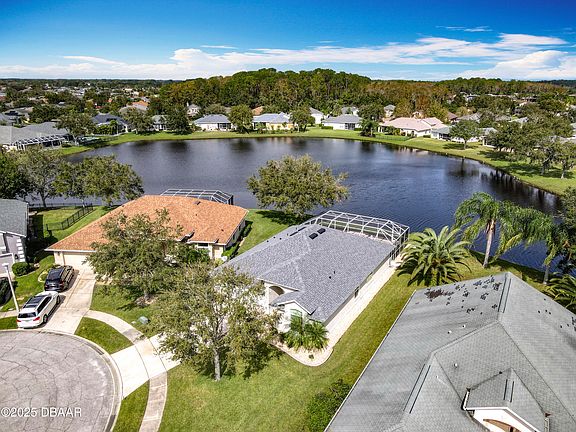 5th image of 6803 Amici Ct