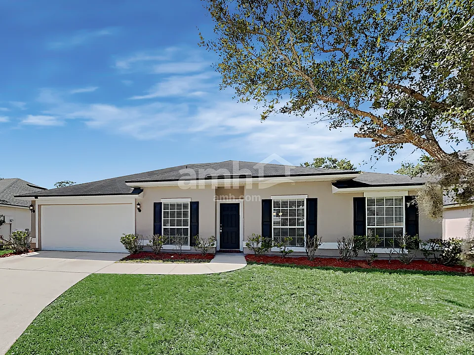 14024 Fish Eagle Dr E