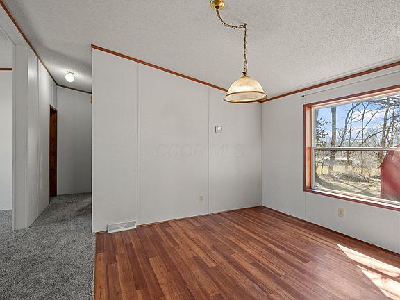 4th image of 63 Mill St