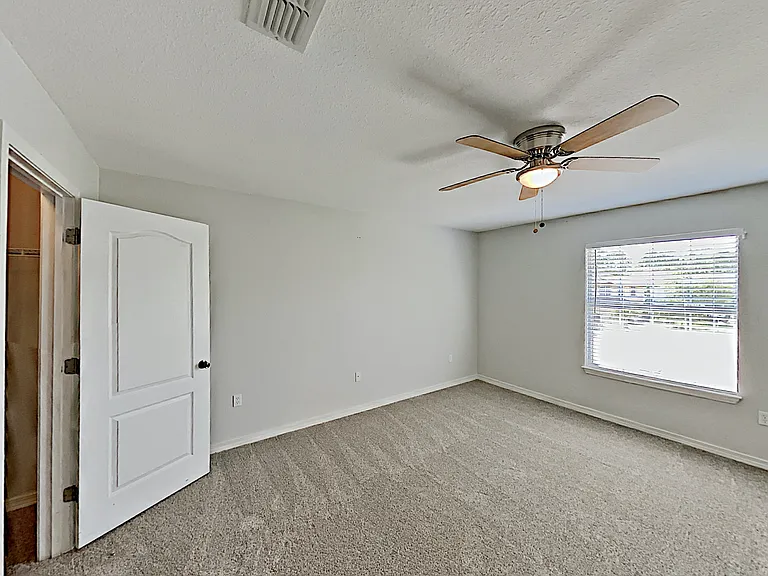 113 Red Maple Ct — Photo 25