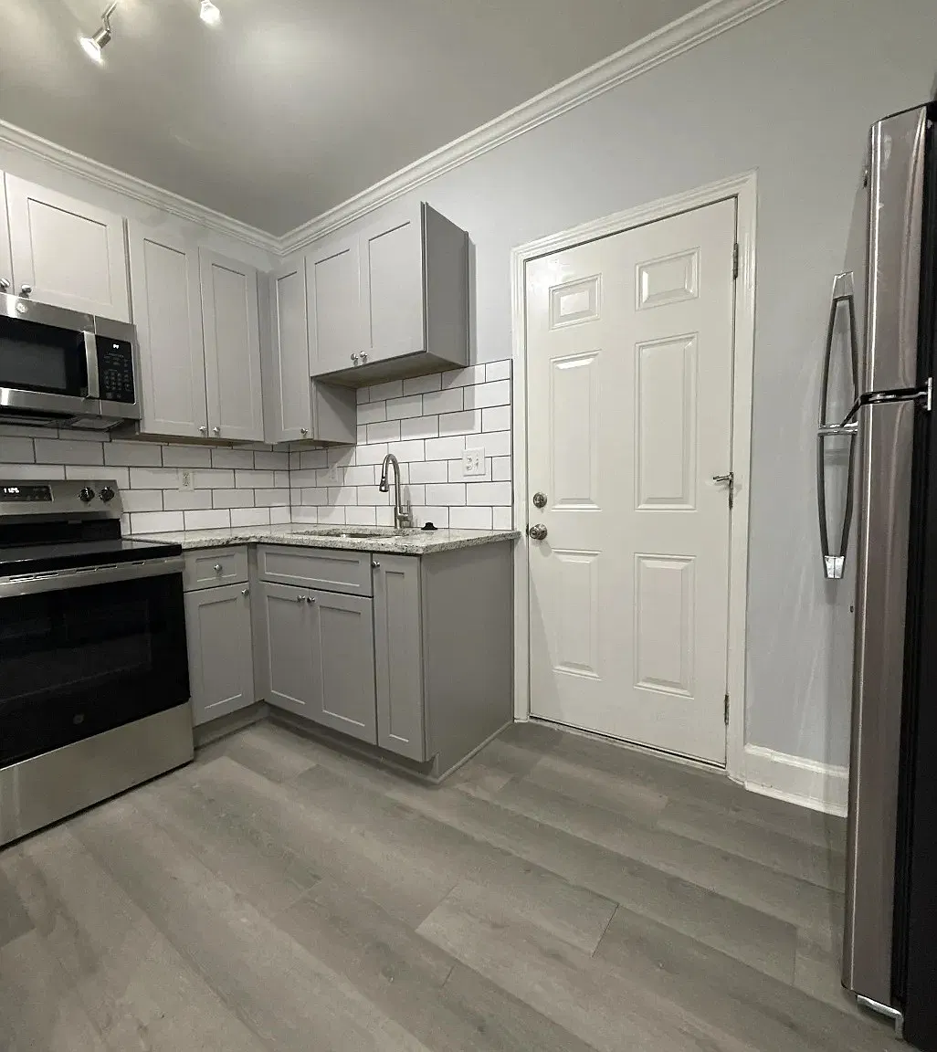 2 bed, 1.5 bath, 1000 sqft, $1,850 — Photo 4