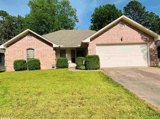 18 Silver Ridge Cv, N Little Rock, AR 72118