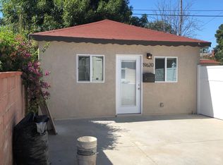 19620 Hart St, Reseda, CA 91335