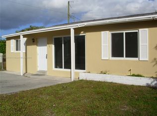 2124 SW 42nd Ter, Fort Lauderdale, FL 33317