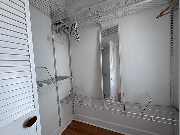 3rd image of 4109 N Ashland Ave APT 2N
