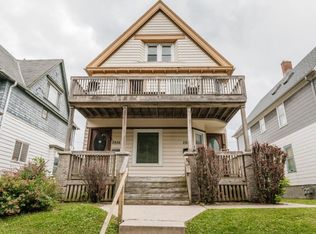 2934 N Cramer St, Milwaukee, WI 53211