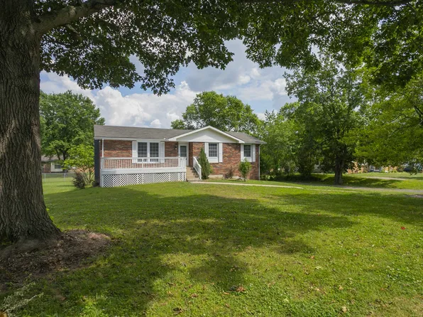 103 Lynn Lee Dr, Old Hickory, TN 37138