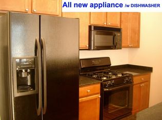 1151 W 14th Pl UNIT 206, Chicago, IL 60608