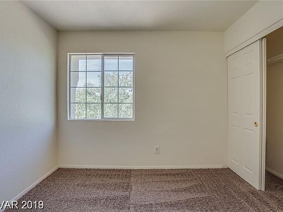 5th image of 9921 Peseo Cresta Ave