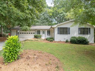 1586 Kings Rd, Marietta, GA 30062