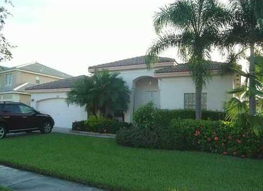 1st image of 870 NW 168th Ave
