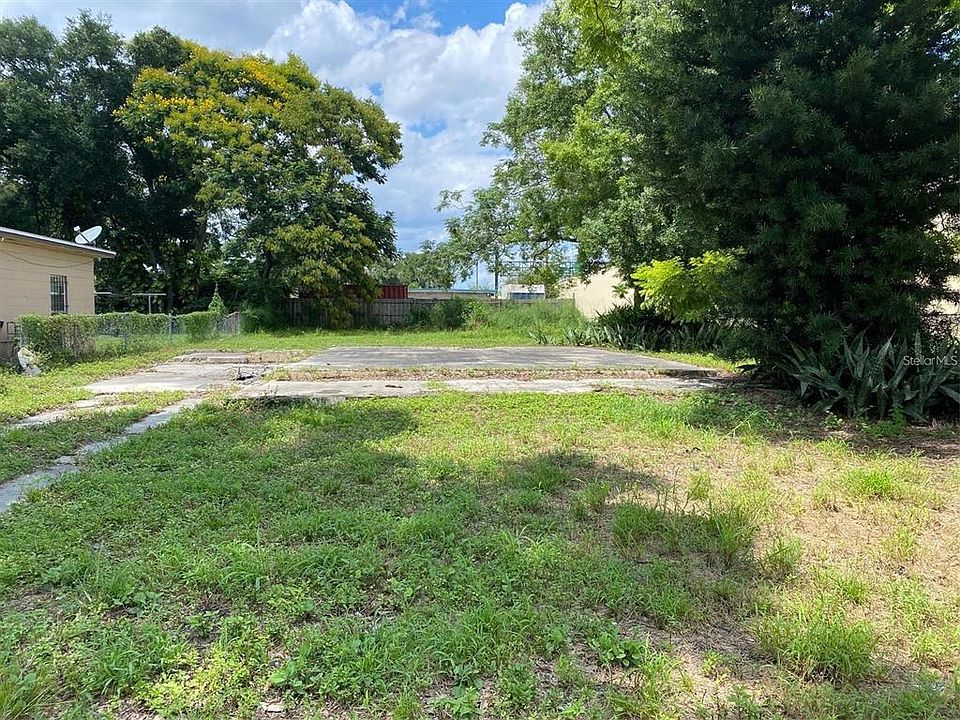 1st image of 601 W MILLER STREET LOT 110
