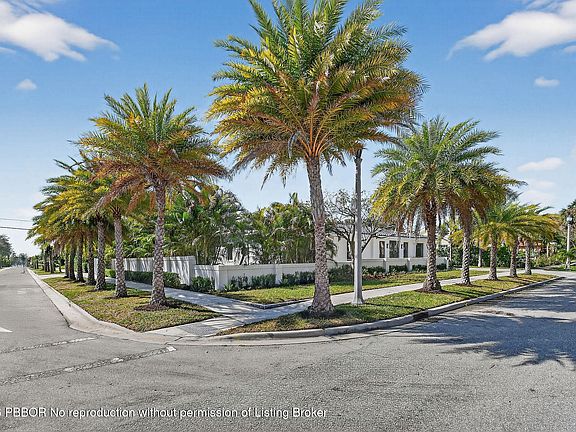 2nd image of 326 Palmetto St