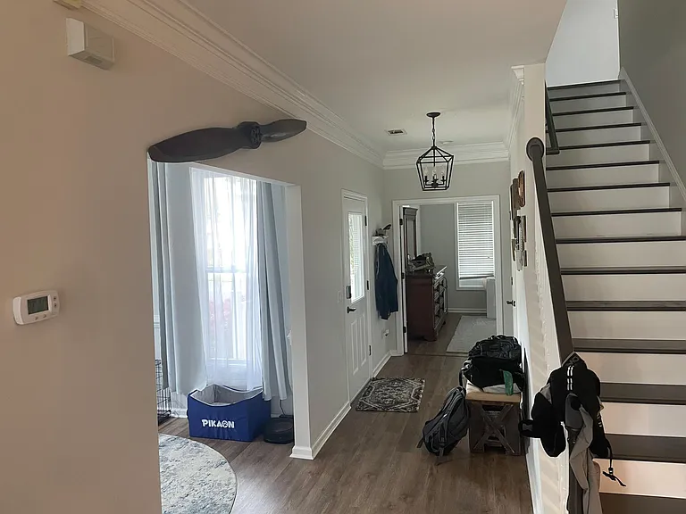 4 Ashley Crossing Dr — Photo 8