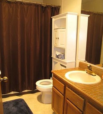 3rd image of 12027 15th Ave NE APT 302