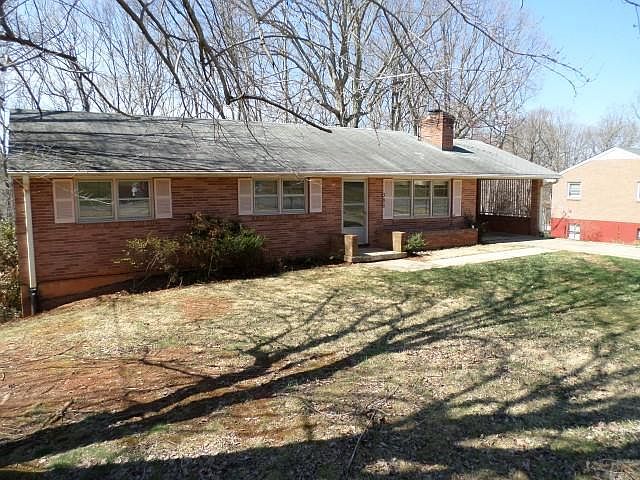 1st image of 386 Sherbrooke Dr
