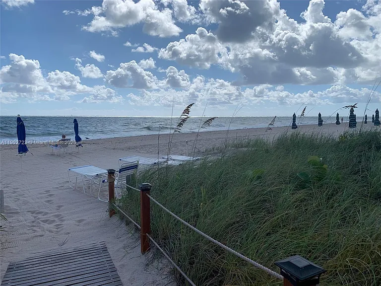 3600 Galt Ocean Dr #9C — Photo 32