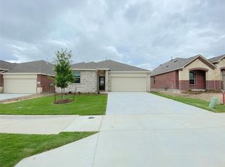 565 Pueblo Bonito Trl, Haslet, TX 76052