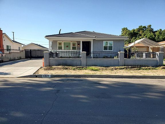 2nd image of 10829 Montecito Dr