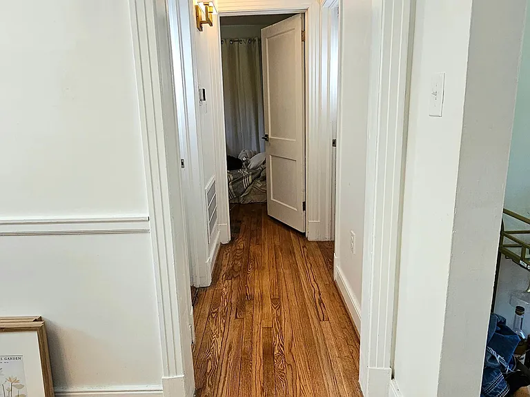 1403 Roxbury Rd — Photo 25