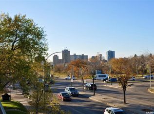 UNIT 206-1132 College DRIVE, Saskatoon, SK S7N 0W2