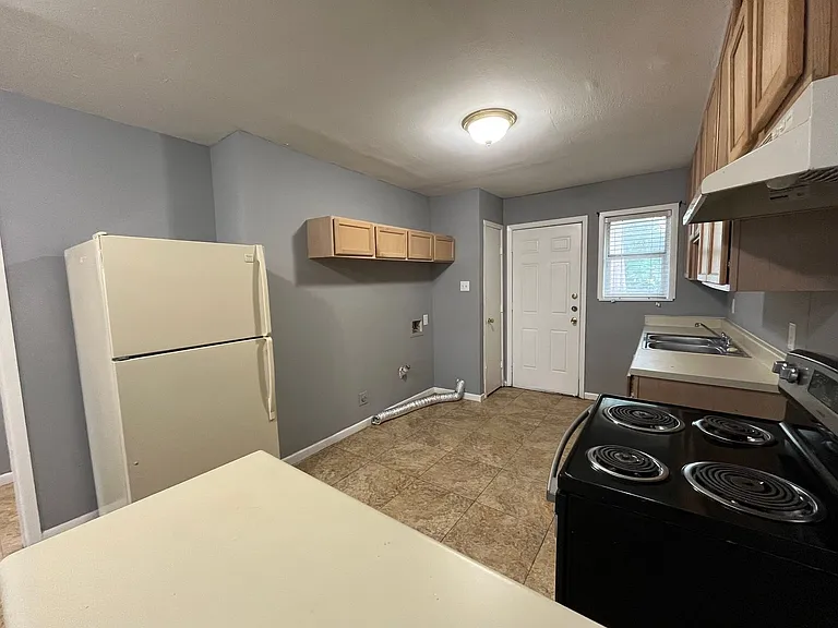 4923 Paula St #2 — Photo 5