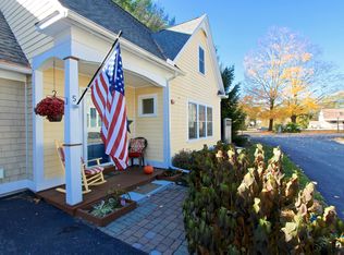 5 Village Way #5, Cumberland Center, ME 04021