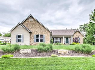 1022 Sycamore Creek Dr, Wentzville, MO 63385