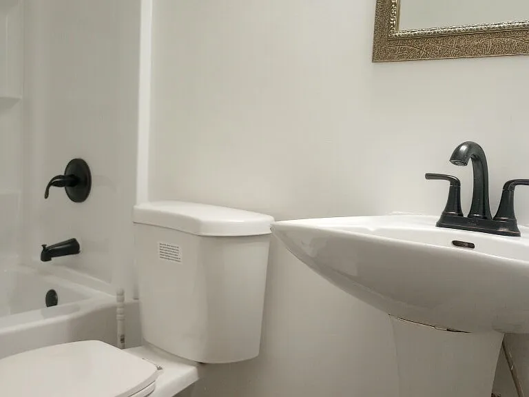 8 Charterhouse Ct — Photo 10