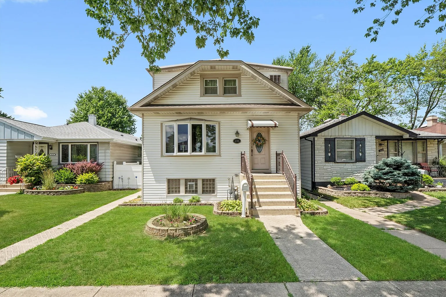 4108 Clinton Ave photo 1