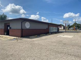 2209 E 10th St, Anderson, IN 46012