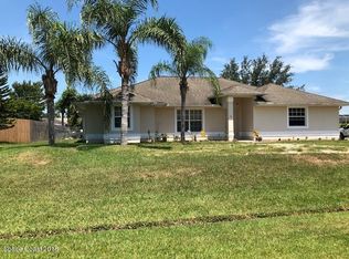 1331 Whitmore St, Sebastian, FL 32958