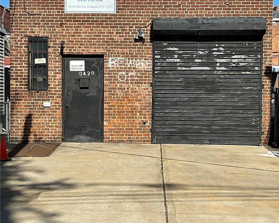1st image of 94-29 44th Ave