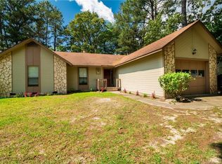 7098 Pantego Dr, Fayetteville, NC 28314