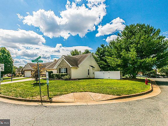 5th image of 11736 Collinwood Ct