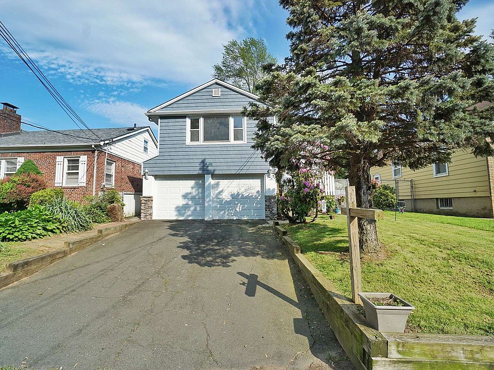 1st image of 76 Cheshire Pl