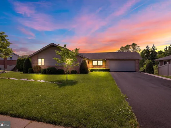 1620 Commonwealth Blvd, Reading, PA 19607