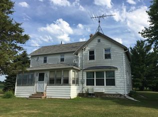 W3344 Hoffman Rd, Fort Atkinson, WI 53538