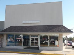 99 S Main St, Linton, IN 47441