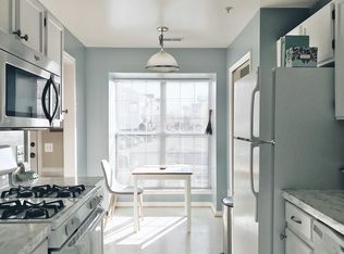 21795 Baldwin Sq, Leesburg, VA 20164