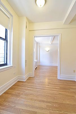 3rd image of 736 W End Ave APT 5D