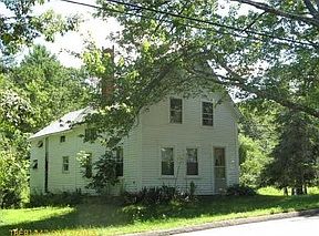 2nd image of 902 Wiscasset Rd