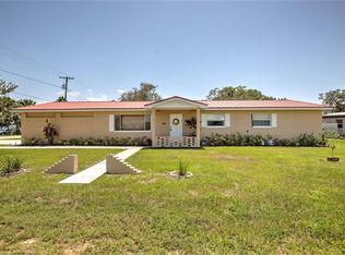 418 E Elm St, Avon Park, FL 33825