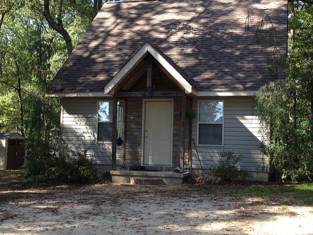 2 bed/2 bath.1320 sq. ft. 