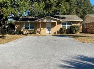 720 S 72nd Ave APT 1, Pensacola, FL 32506